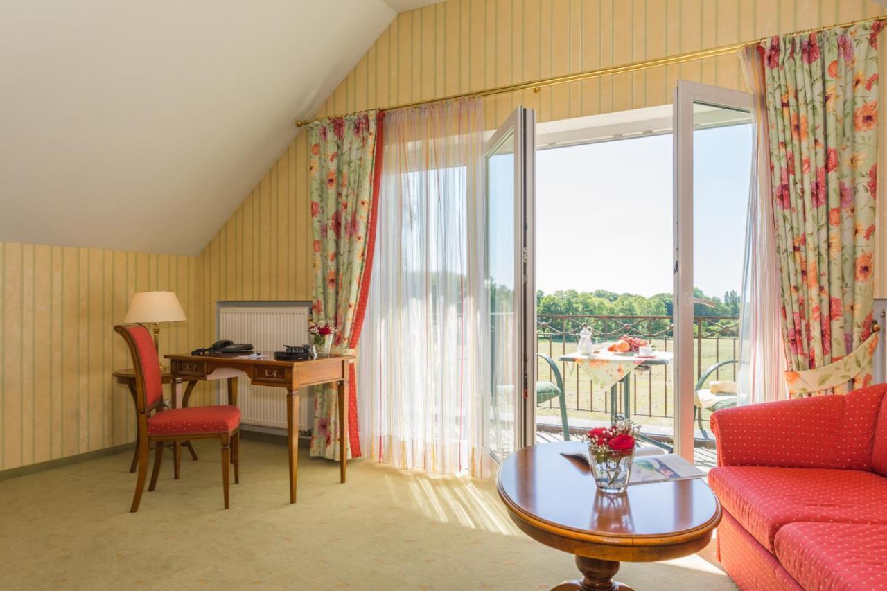 Lohmann'S Romantik Hotel Gravenberg Langenfeld  Ngoại thất bức ảnh