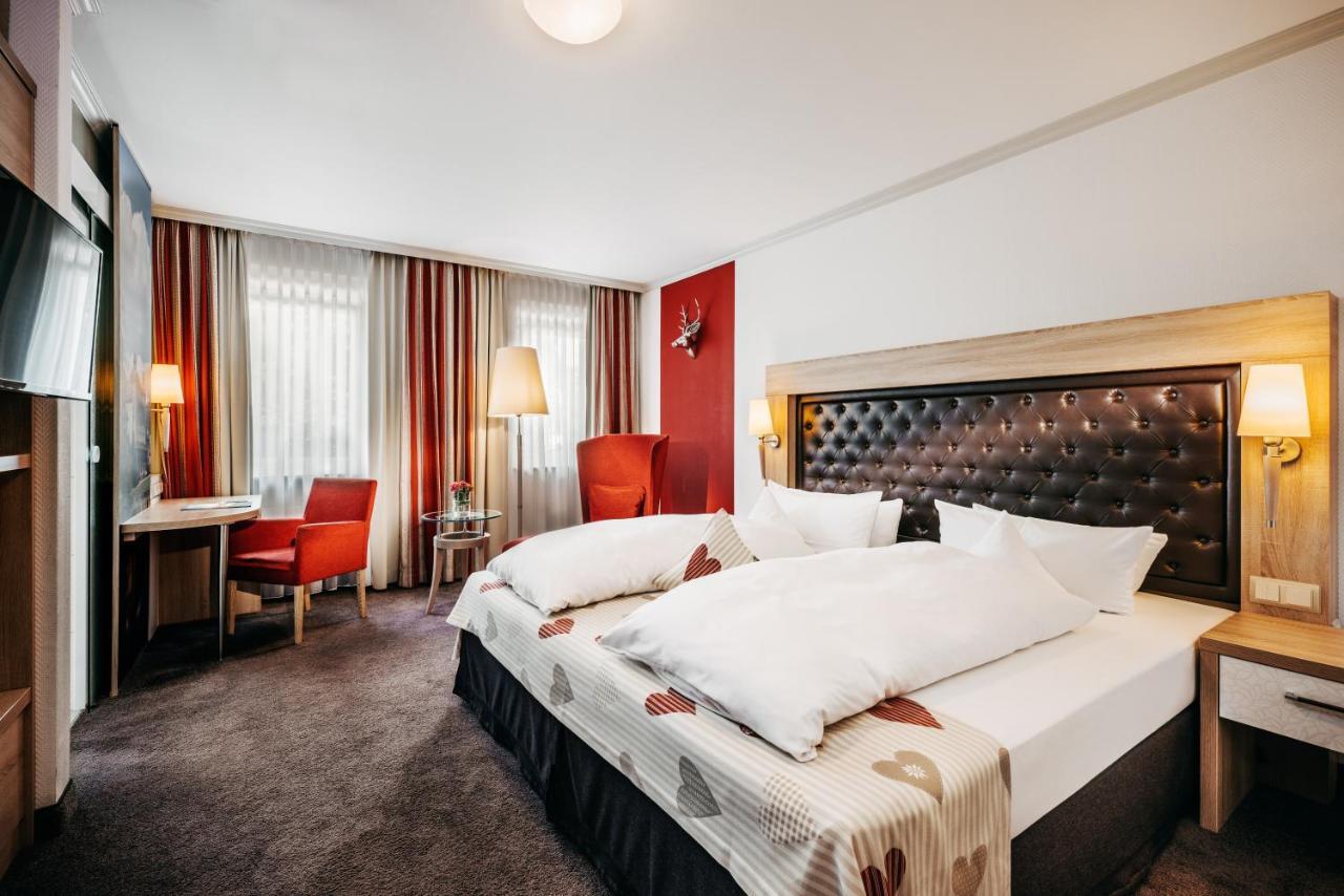 Lohmann'S Romantik Hotel Gravenberg Langenfeld  Ngoại thất bức ảnh