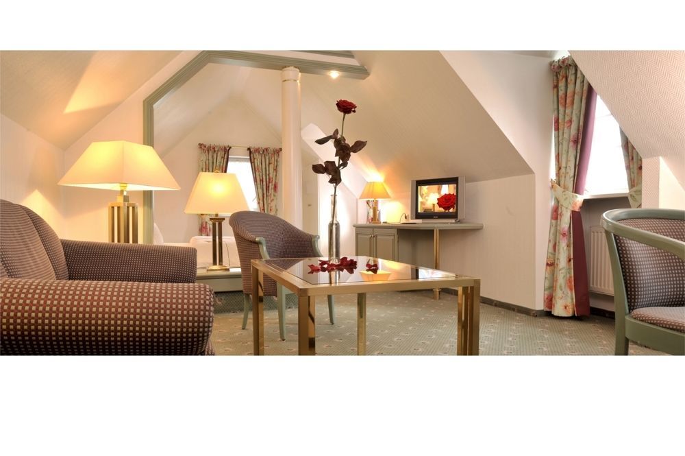 Lohmann'S Romantik Hotel Gravenberg Langenfeld  Ngoại thất bức ảnh