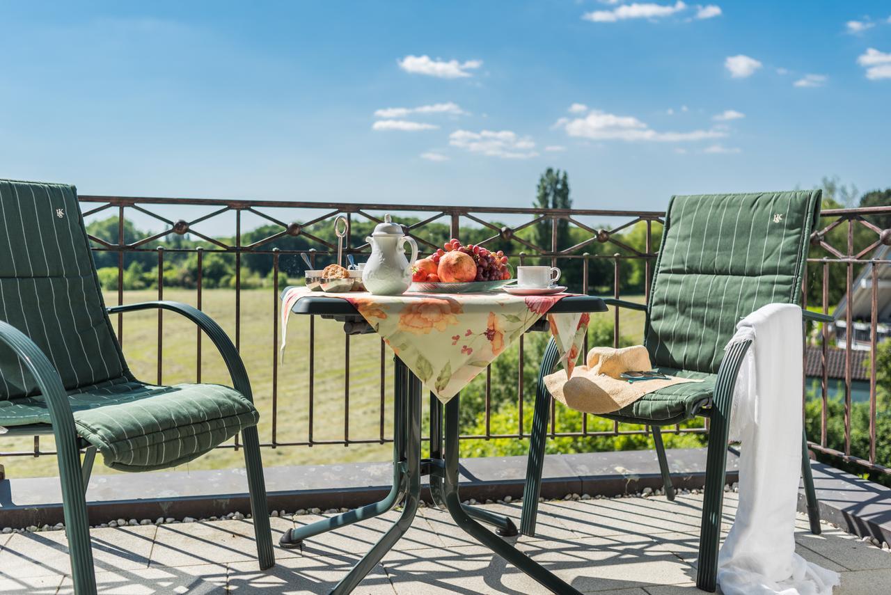 Lohmann'S Romantik Hotel Gravenberg Langenfeld  Ngoại thất bức ảnh
